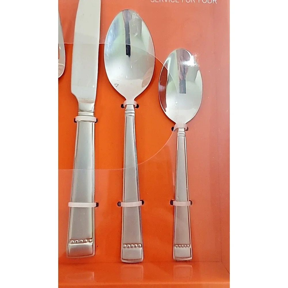 Gourmet Basics by Mikasa Flatware Leah Frost Stainless Steel 5173350/ 09751